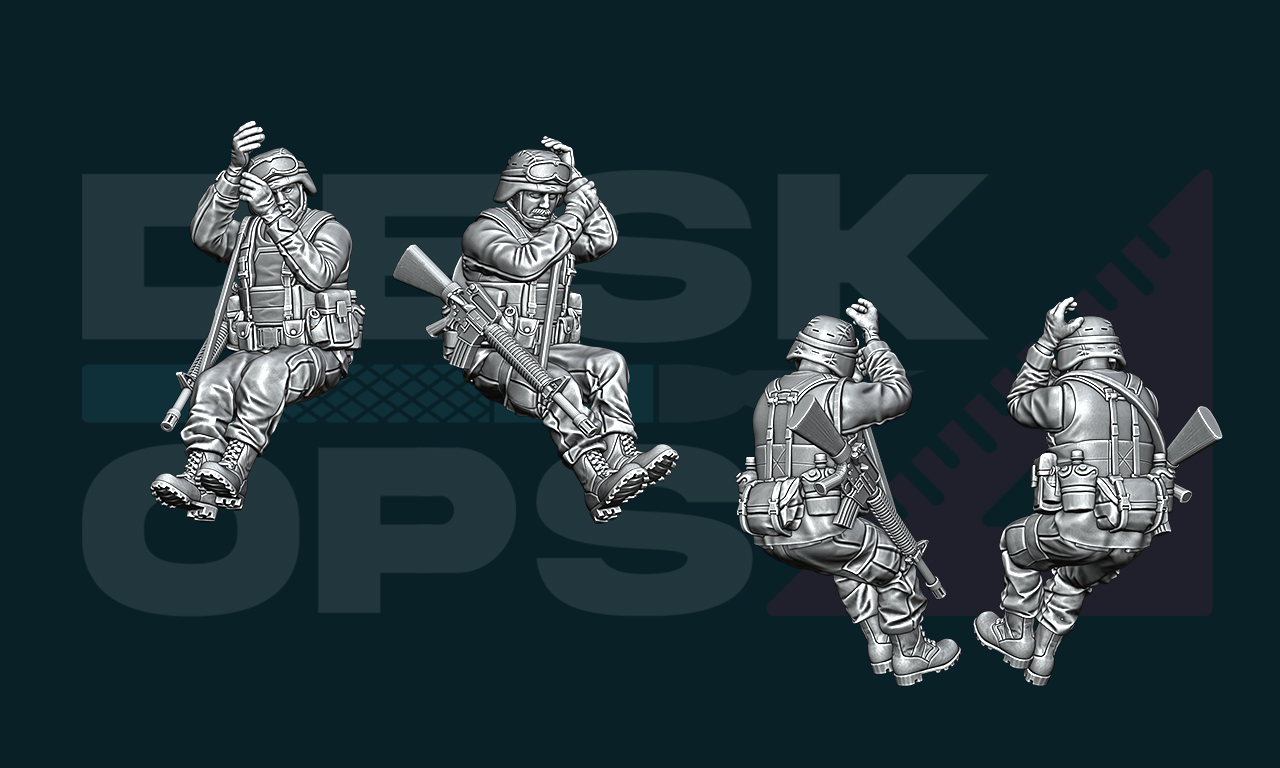 US Rangers 90s - Rappelling Soldiers